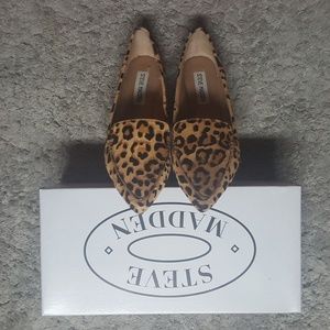 Steve Madden Leopard Print Flats